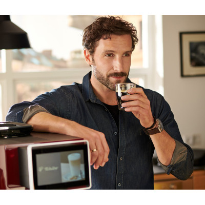 Profi-Kaffeevollautomat Tchibo Office mit Wasserfilter